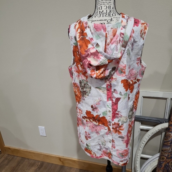 Soft Surroundings Women SZ PL Linen floral hooded sleeveless tunic cottage core - Picture 5 of 11